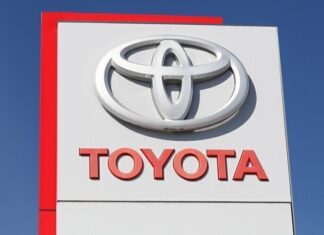Toyota бьет рекорды продаж