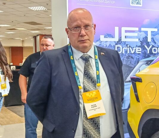 «Треть таксопарков закроются. Почему я не куплю в такси Atom?» — Андрей Белов, ГК «Петербургское такси 068»