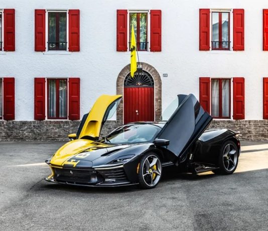 Уникальный Ferrari Daytona SP3 ушел с молотка за рекордные 26 млн долларов