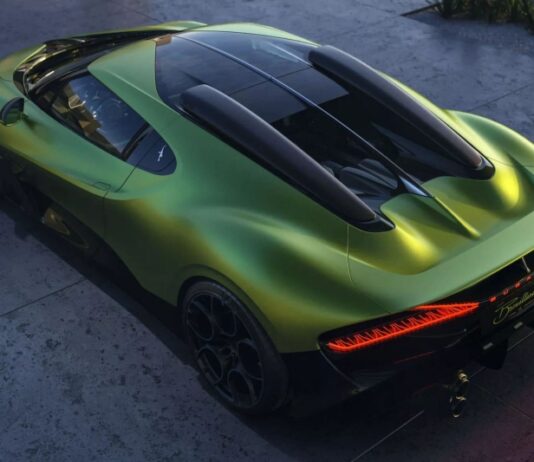 В Bugatti построили нечто уникальное и про лошадей