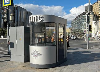 В Москве начали появляться новые кабины постов ДПС