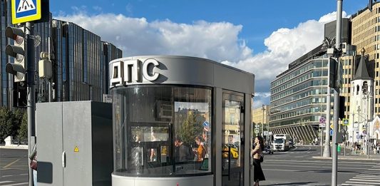 В Москве начали появляться новые кабины постов ДПС