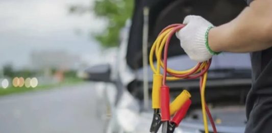 Помощь при запуске автомобиля: быстро и профессионально