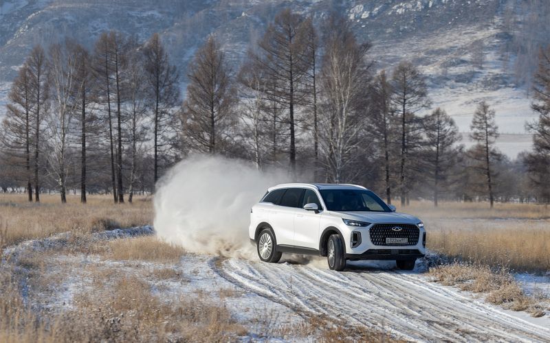 Скребок против комфорта. Тест флагманского кроссовера Chery Tiggo 9