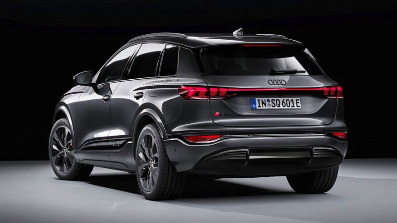 Audi полностью рассекретила кроссовер Q6 e-tron и его «заряженную» версию SQ6 e-tron