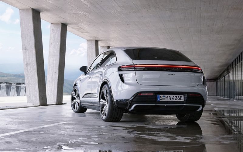 Как новый Porsche Macan пережил краш-тест. Его продают в России