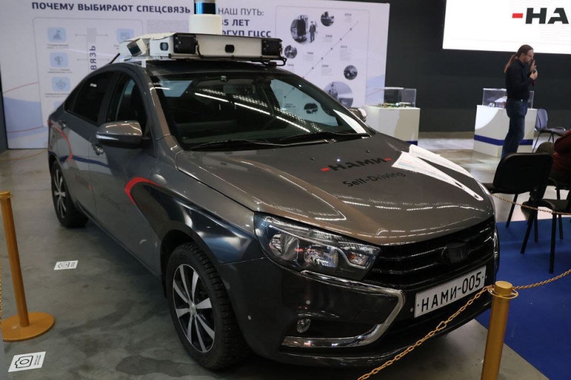 На дорогах России начали тестировать беспилотную Lada Vesta