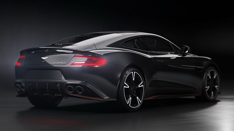 В Aston Martin намекнули на возвращение Vanquish с модернизированным битурбомотором V12